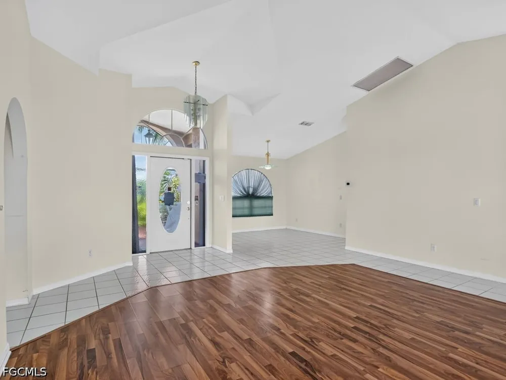 SE 12th Terrace Cape Coral, FL 33990