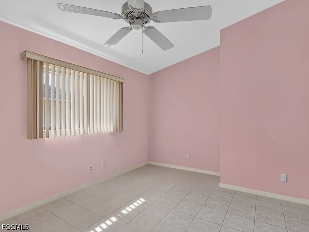 SE 12th Terrace Cape Coral, FL 33990
