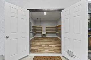 708 Rambling Drive Circle #~ Barn & Apartment Wellington, FL 33414