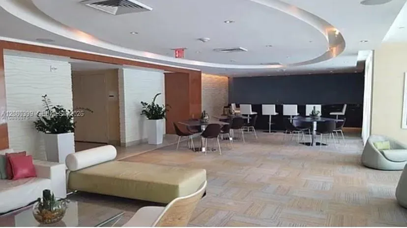 950 Brickell Bay Dr #2203 Miami, FL 33131