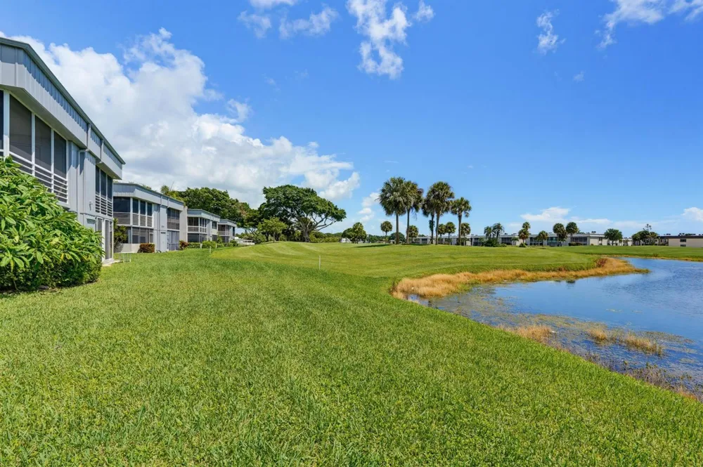 299 FLANDERS G DRIVE #G Delray Beach, FL 33484