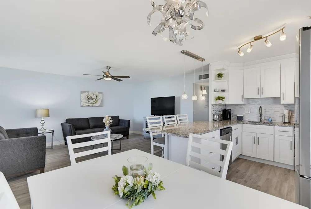 299 FLANDERS G DRIVE #G Delray Beach, FL 33484