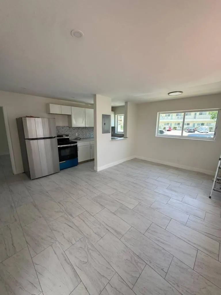 999 S RIVERSIDE DRIVE #101 Pompano Beach, FL 33062