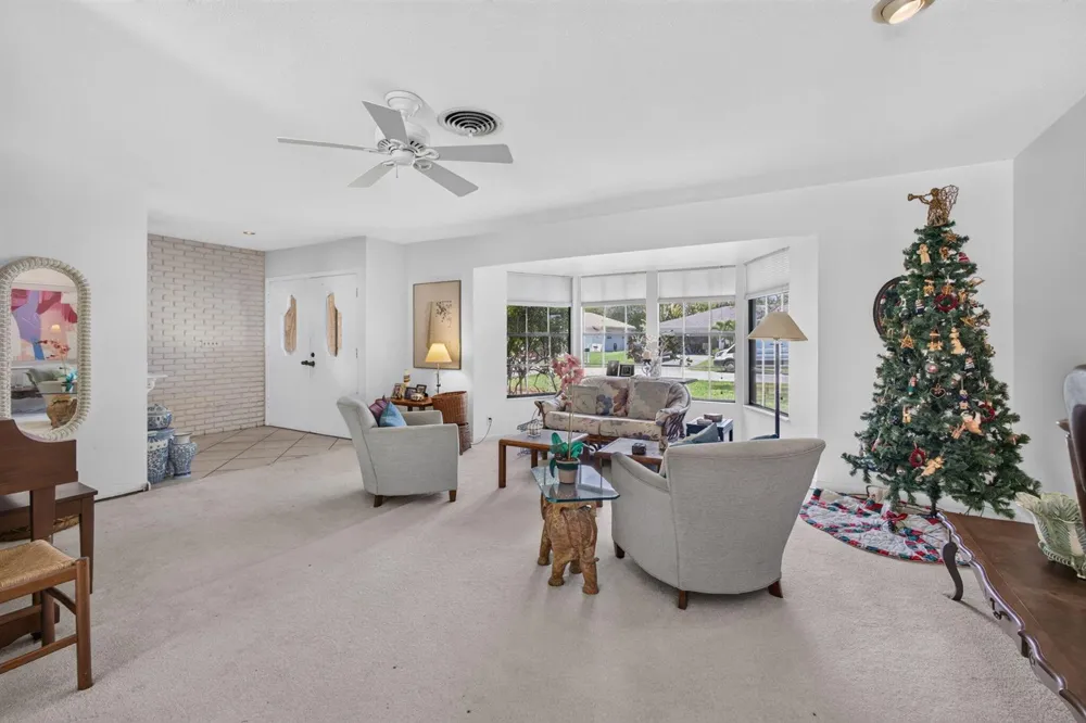 4126 Hickory Drive Palm Beach Gardens, FL 33418