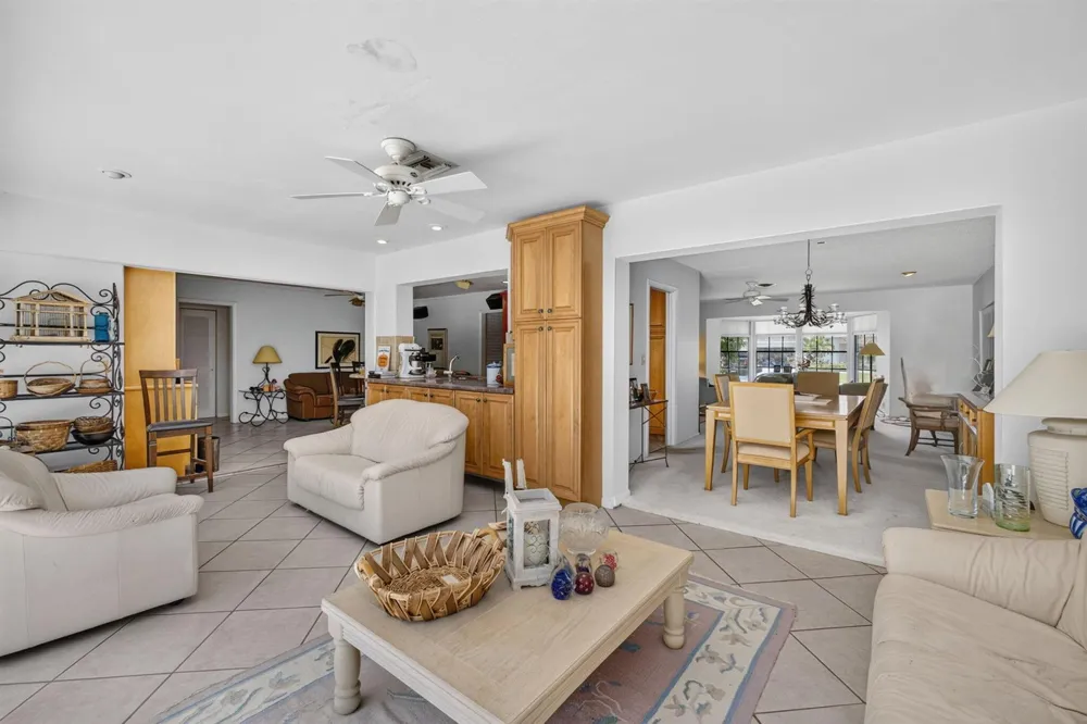 4126 Hickory Drive Palm Beach Gardens, FL 33418