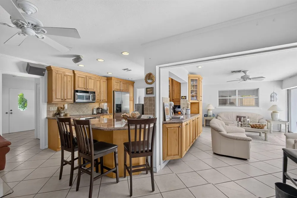 4126 Hickory Drive Palm Beach Gardens, FL 33418