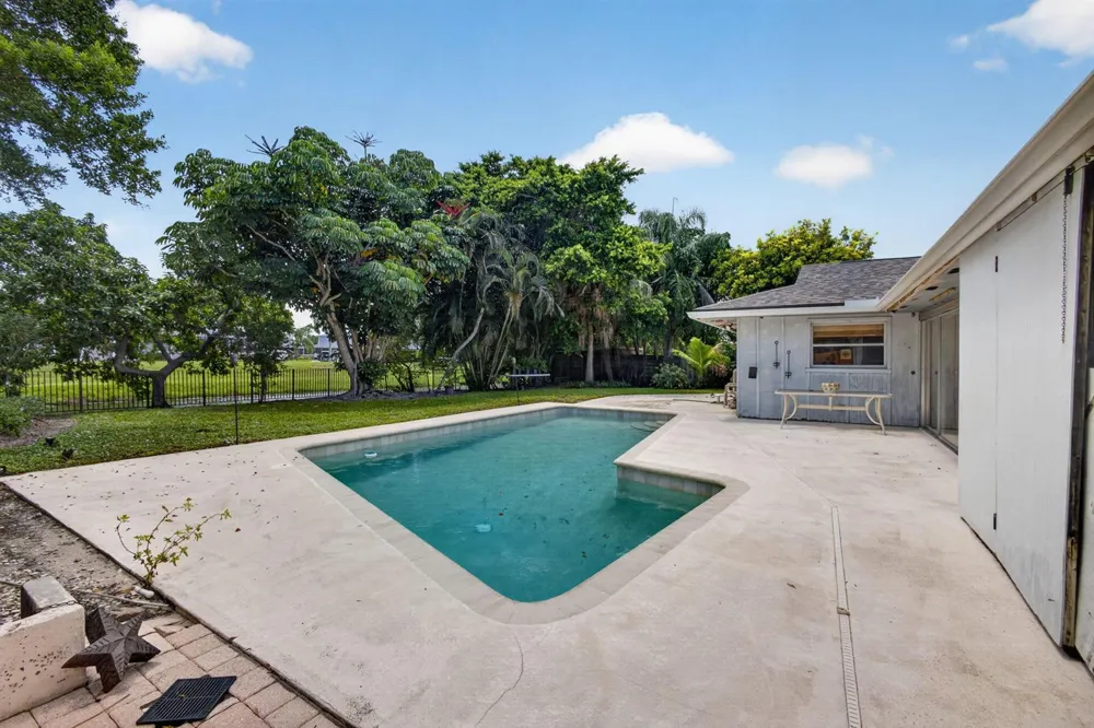 4126 Hickory Drive Palm Beach Gardens, FL 33418