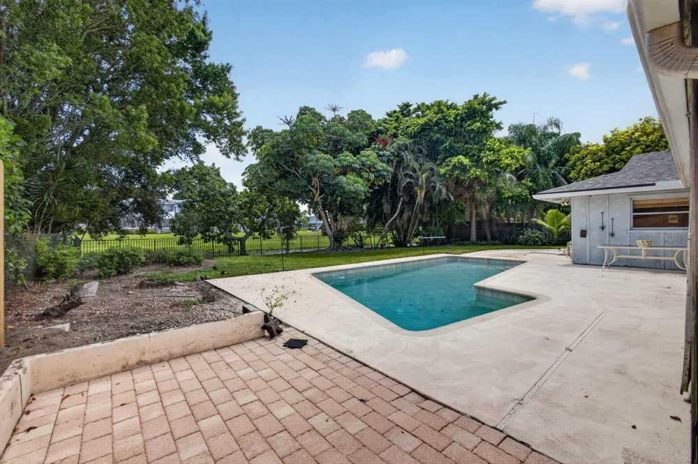 4126 Hickory Drive Palm Beach Gardens, FL 33418