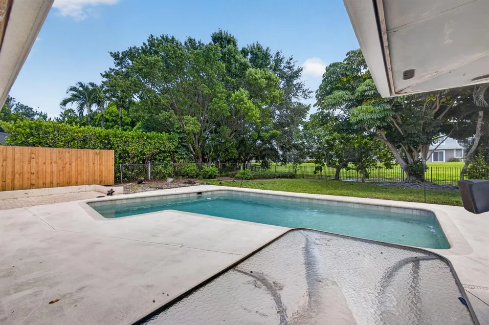 4126 Hickory Drive Palm Beach Gardens, FL 33418