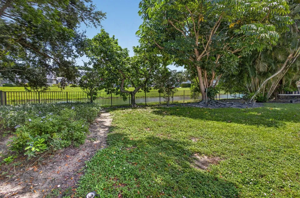 4126 Hickory Drive Palm Beach Gardens, FL 33418