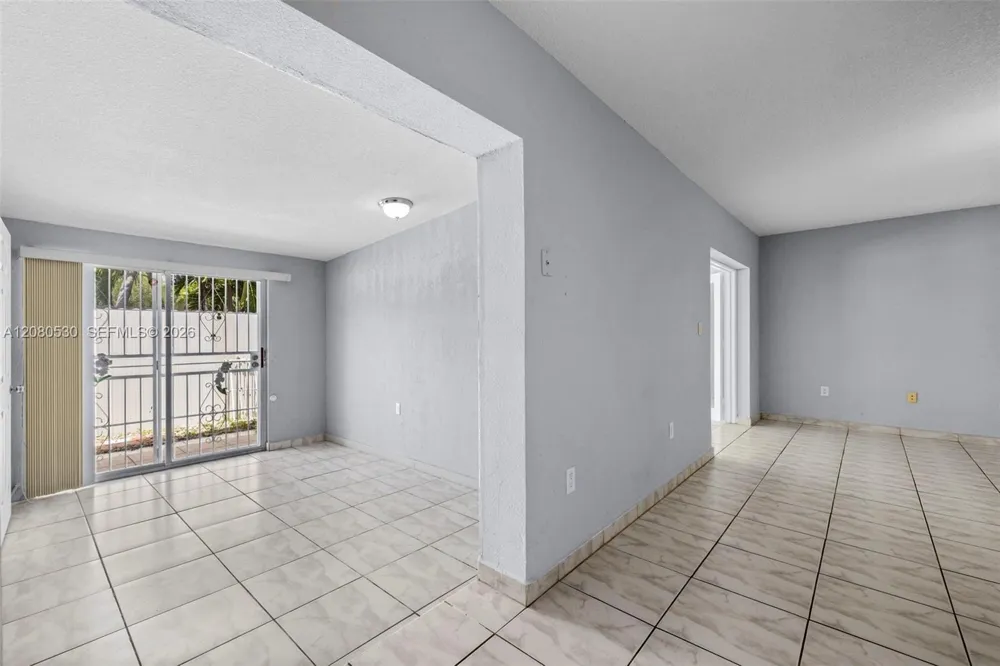 2028 SW 103rd Ct #2028 Miami, FL 33165