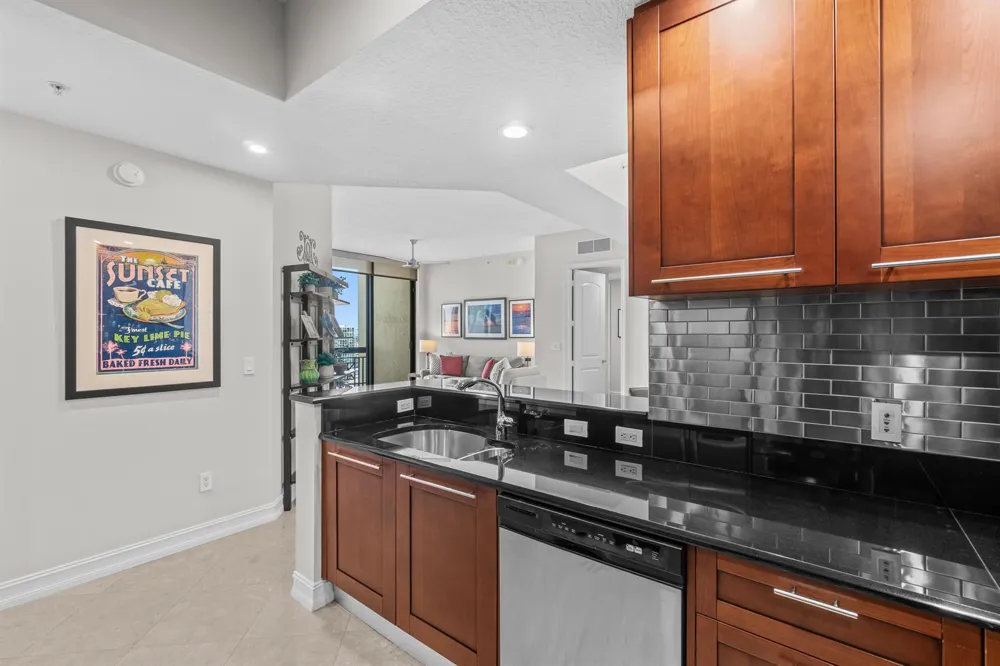 701 S OLIVE AVENUE #1817 West Palm Beach, FL 33401