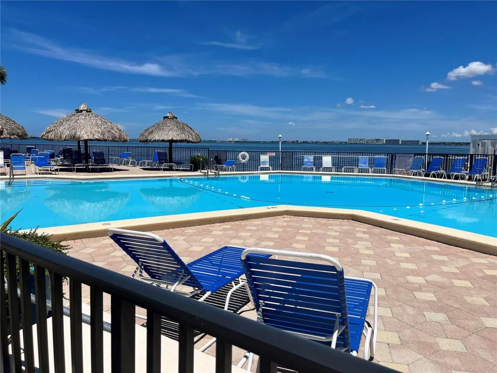 5541 PUERTA DEL SOL BOULEVARD S #118 St Petersburg, FL 33715