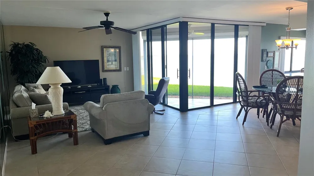5541 PUERTA DEL SOL BOULEVARD S #118 St Petersburg, FL 33715