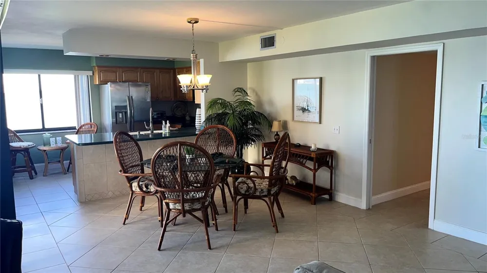 5541 PUERTA DEL SOL BOULEVARD S #118 St Petersburg, FL 33715
