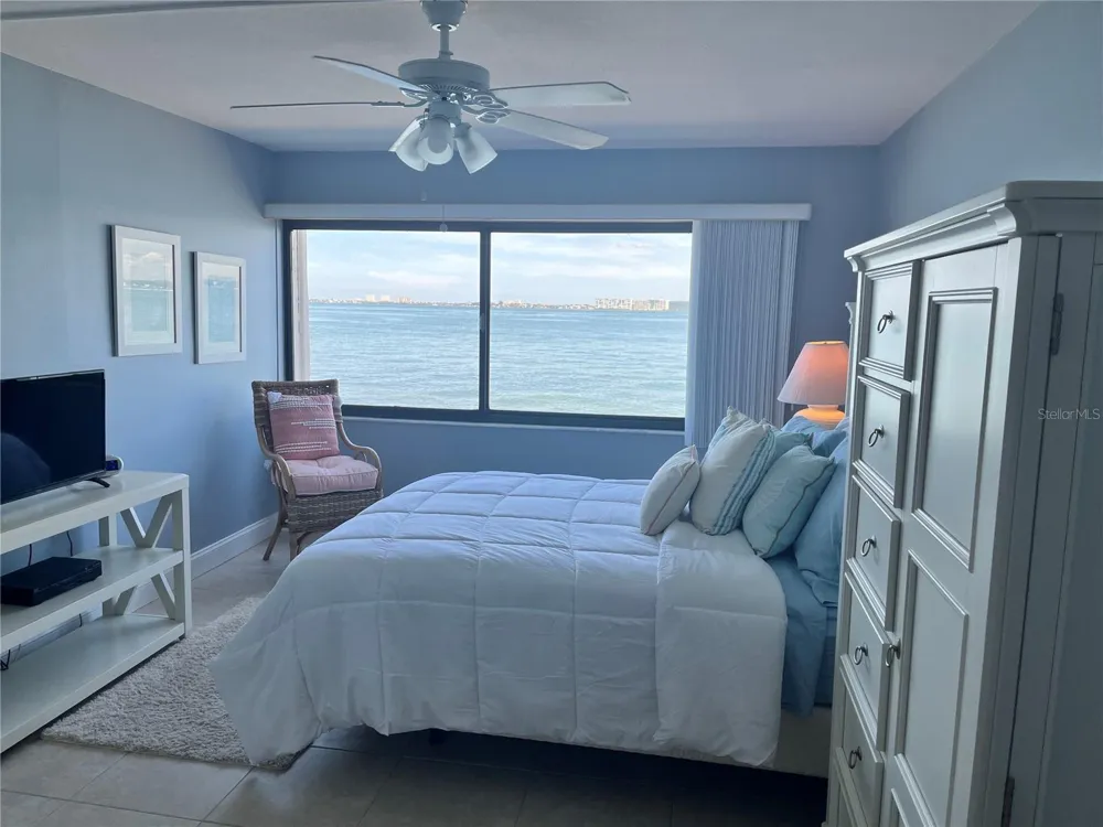5541 PUERTA DEL SOL BOULEVARD S #118 St Petersburg, FL 33715