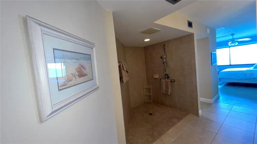 5541 PUERTA DEL SOL BOULEVARD S #118 St Petersburg, FL 33715