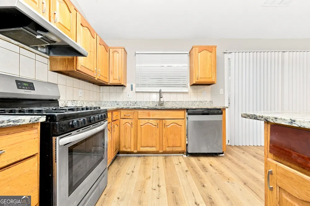 5327 Timor TRL Lithonia, GA 30038