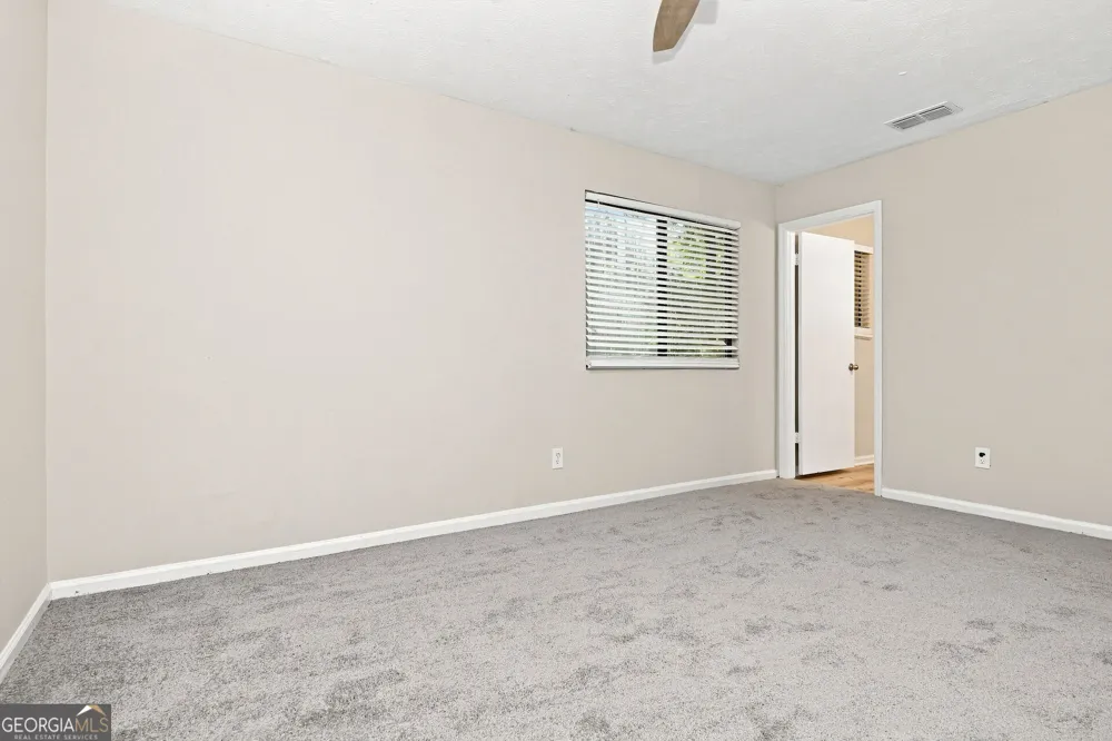 5327 Timor TRL Lithonia, GA 30038
