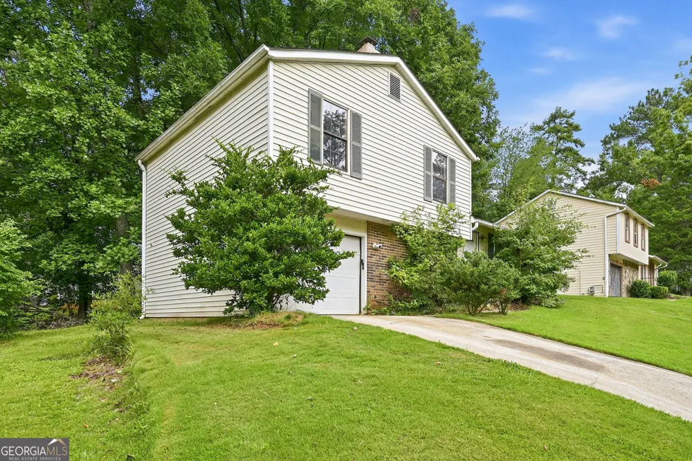 5327 Timor TRL Lithonia, GA 30038