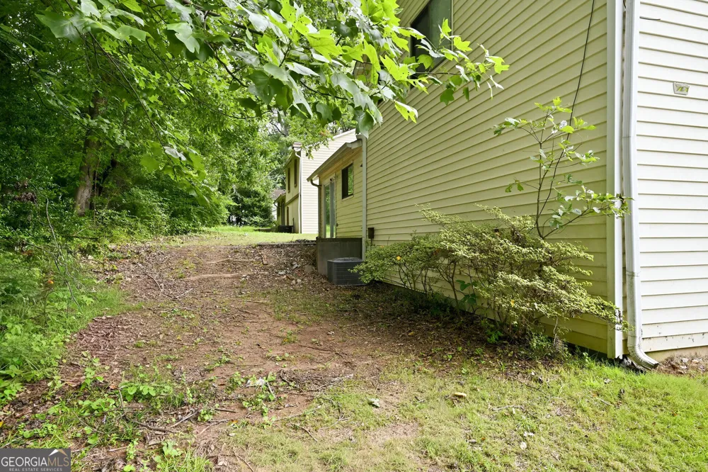 5327 Timor TRL Lithonia, GA 30038