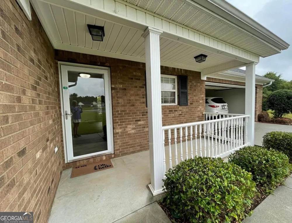 134 Brookstone DR SW Calhoun, GA 30701