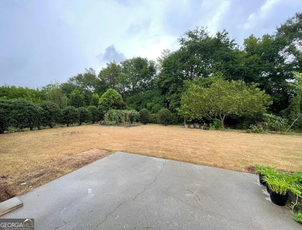 134 Brookstone DR SW Calhoun, GA 30701
