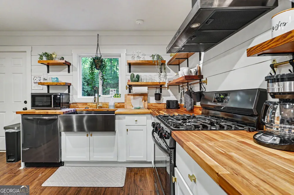 578 Highway 356 Helen, GA 30545