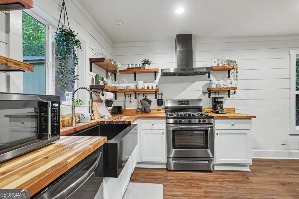 578 Highway 356 Helen, GA 30545