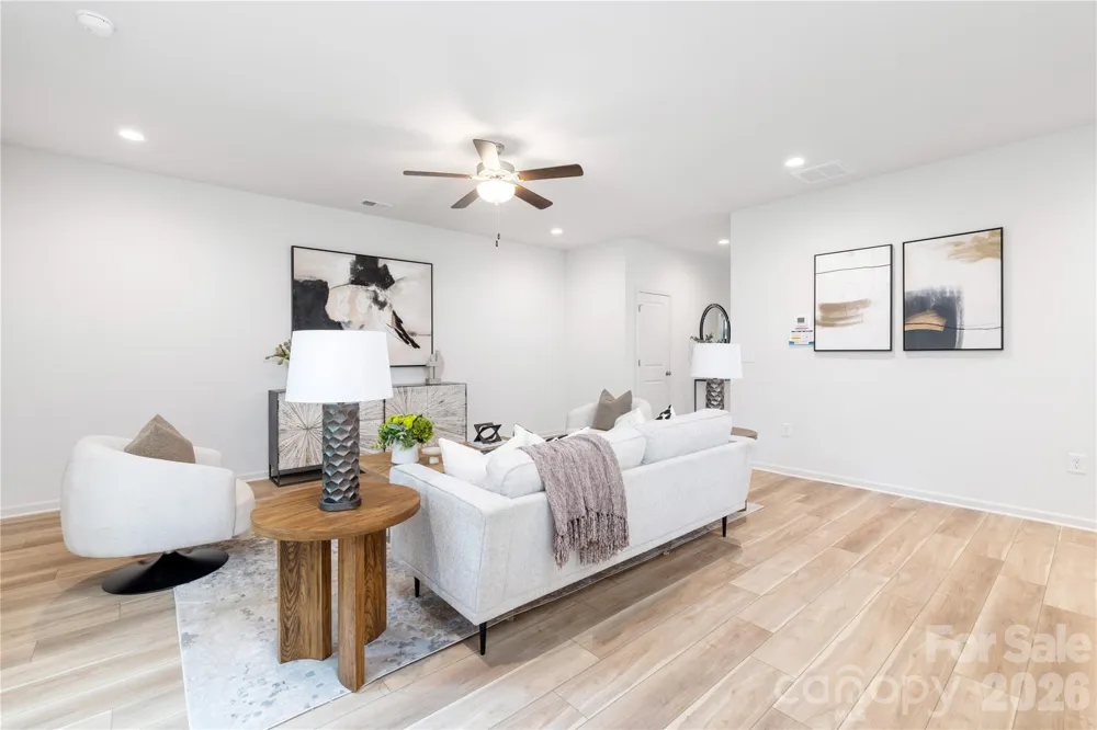 5037 San Francisco Circle Charlotte, NC 28216