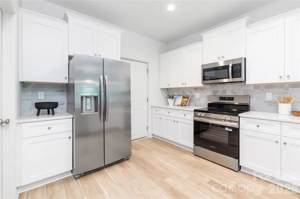 5037 San Francisco Circle Charlotte, NC 28216