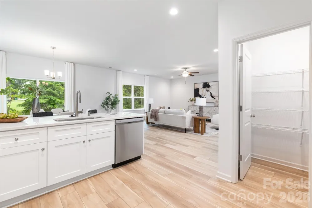 5037 San Francisco Circle Charlotte, NC 28216