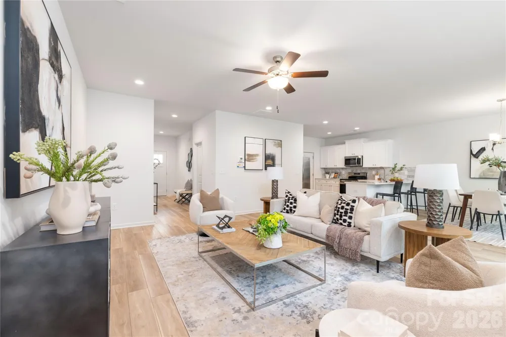5037 San Francisco Circle Charlotte, NC 28216