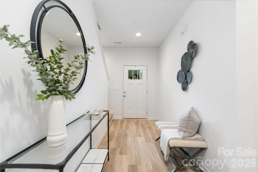 5037 San Francisco Circle Charlotte, NC 28216