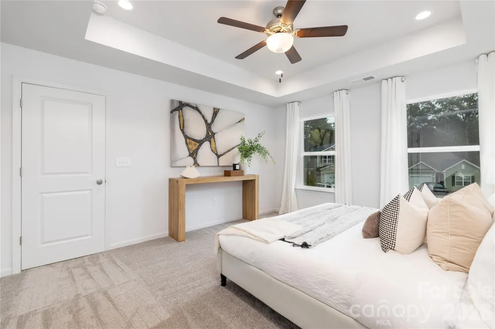 5037 San Francisco Circle Charlotte, NC 28216
