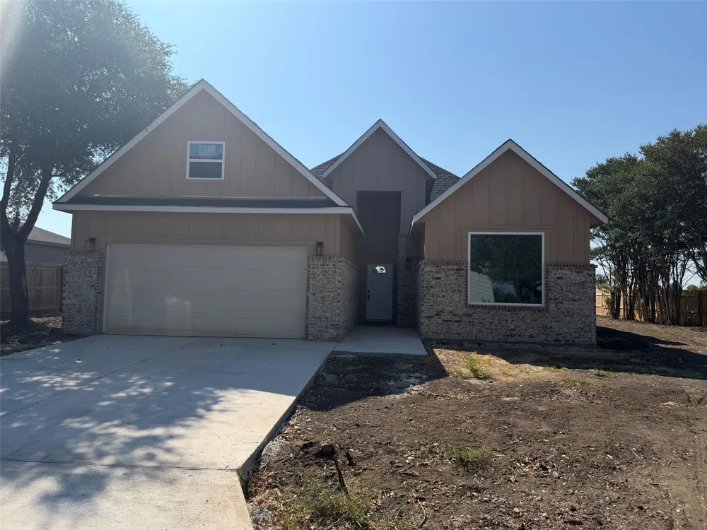 3247 Hillsdale Drive Corsicana, TX 75110
