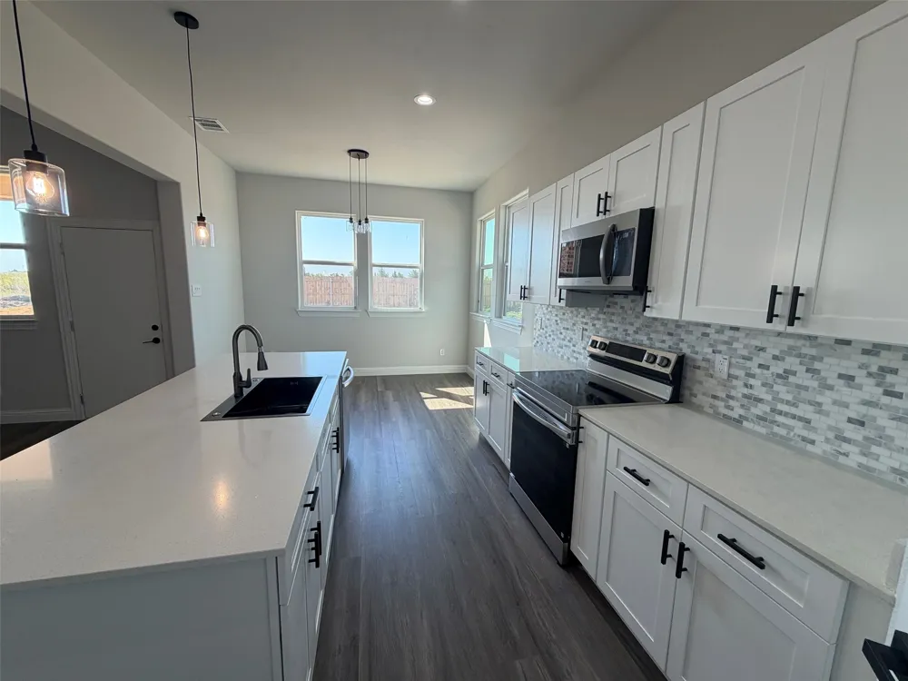 3247 Hillsdale Drive Corsicana, TX 75110