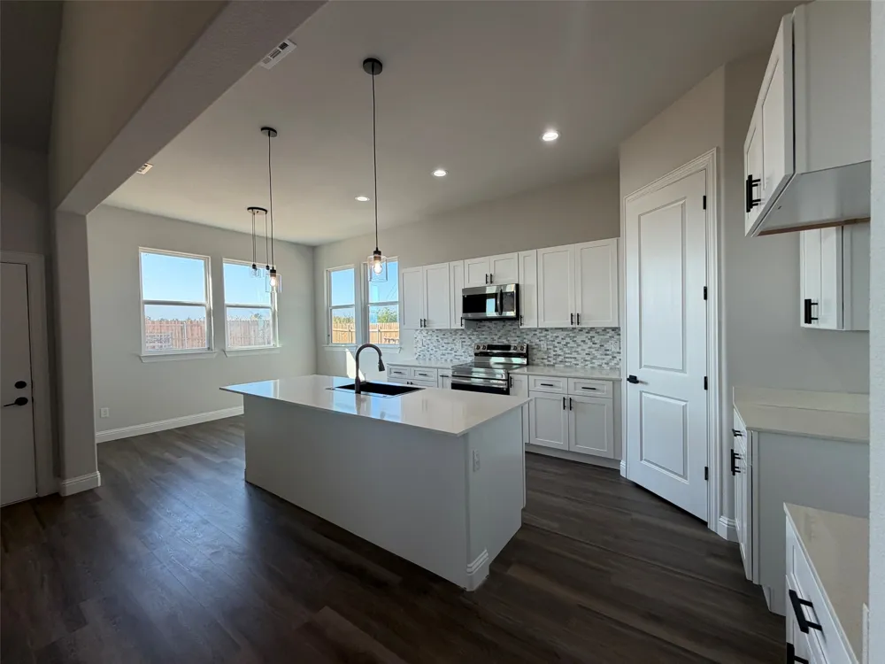 3247 Hillsdale Drive Corsicana, TX 75110