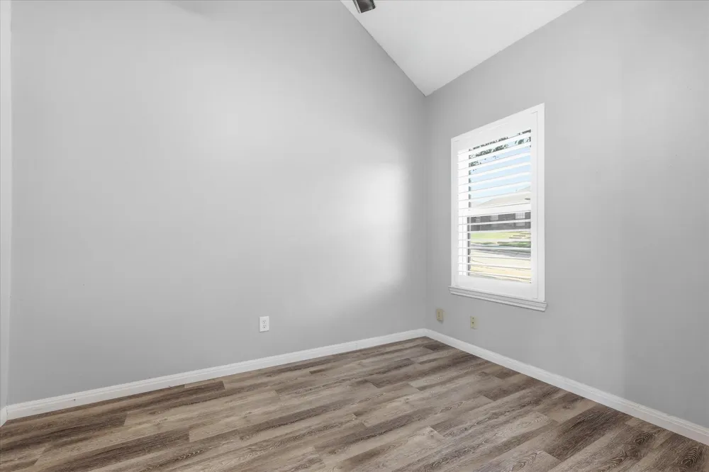 4311 Harvest Hill Road Carrollton, TX 75010