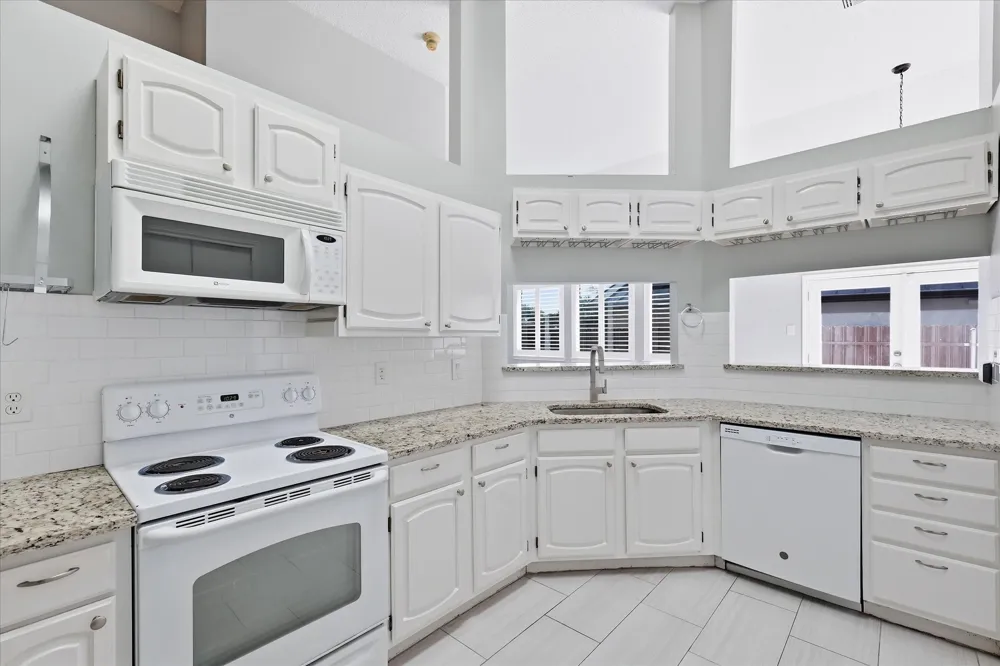 4311 Harvest Hill Road Carrollton, TX 75010
