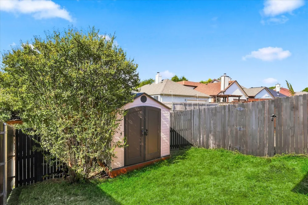 4311 Harvest Hill Road Carrollton, TX 75010
