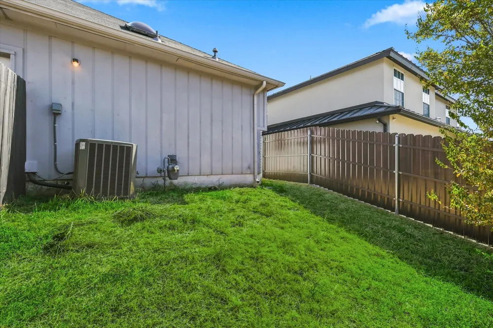 4311 Harvest Hill Road Carrollton, TX 75010
