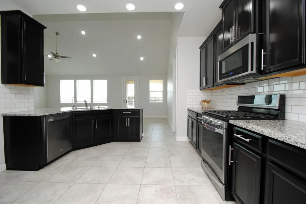 8834 Arch Rock Drive Cypress, TX 77433