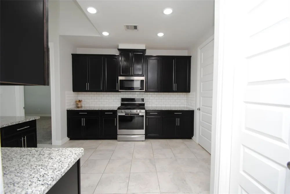 8834 Arch Rock Drive Cypress, TX 77433