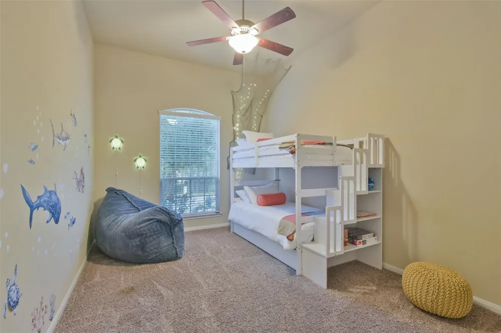 3813 Copper Mountain Montgomery, TX 77356