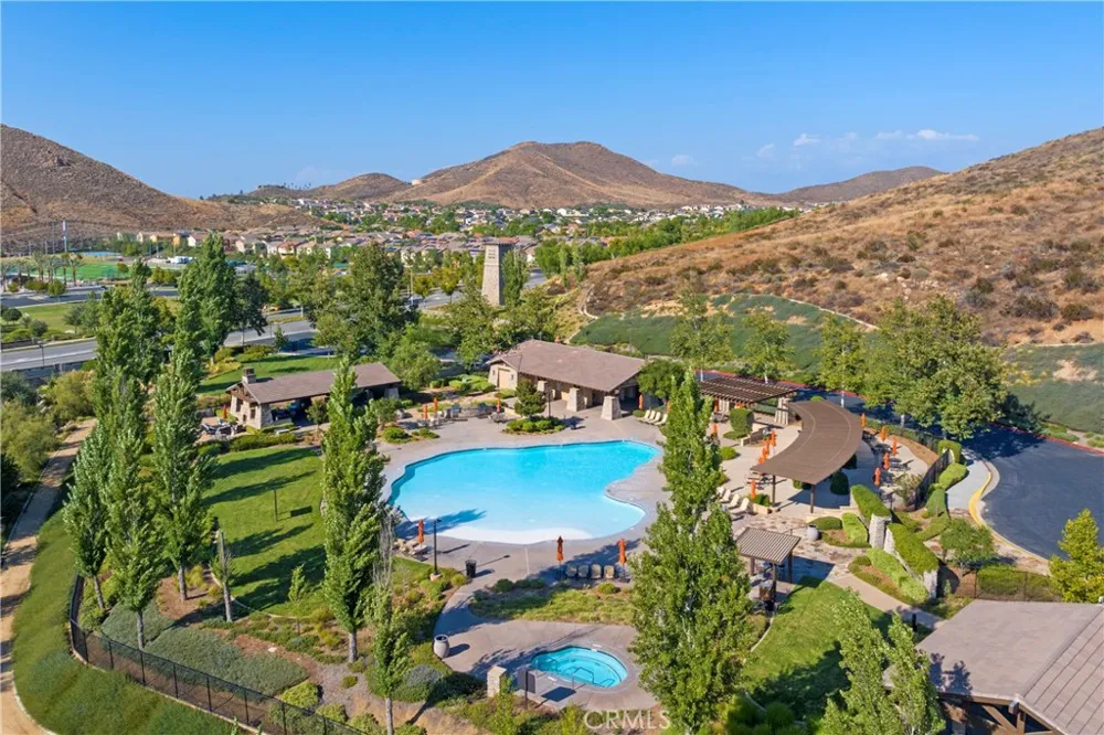 31955 Daisy Field Court Lake Elsinore, CA 92532