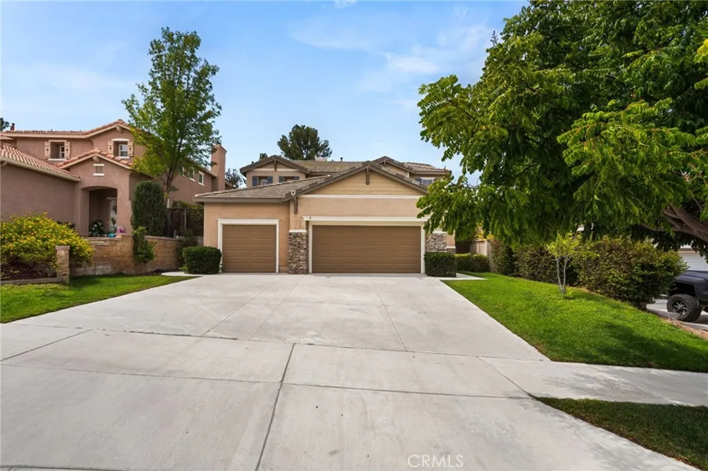 31955 Daisy Field Court Lake Elsinore, CA 92532