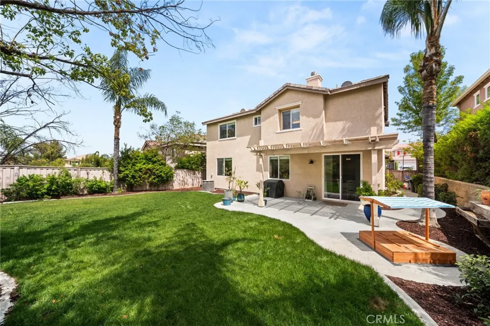 31955 Daisy Field Court Lake Elsinore, CA 92532