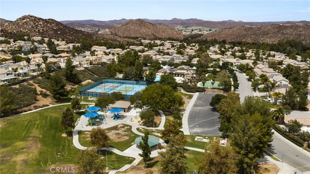 31955 Daisy Field Court Lake Elsinore, CA 92532