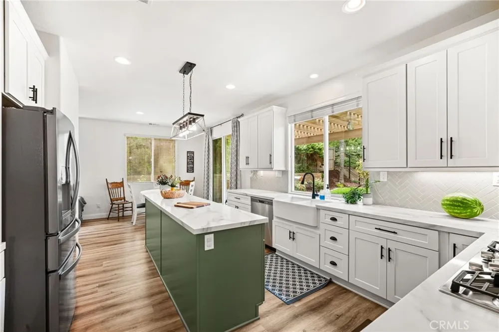 31955 Daisy Field Court Lake Elsinore, CA 92532